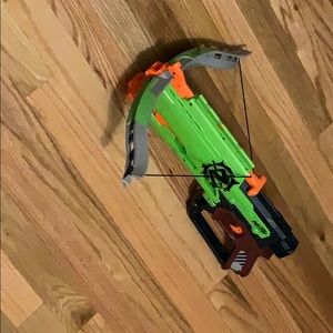 Nerf zombie strike cross fire